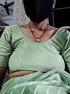 Snapshot of Soniy-Maax chatting on October 2025 08:34:02 AM Soniy-Maax online show from October 2025 08:34:02 AM