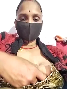 Snapshot of Soniy-Maax chatting on February 2026 02:34:01 PM Soniy-Maax online show from February 2026 02:34:01 PM