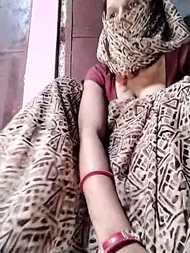 Snapshot of Soniy-Maax chatting on April 2026 07:45:01 AM Soniy-Maax online show from April 2026 07:45:01 AM