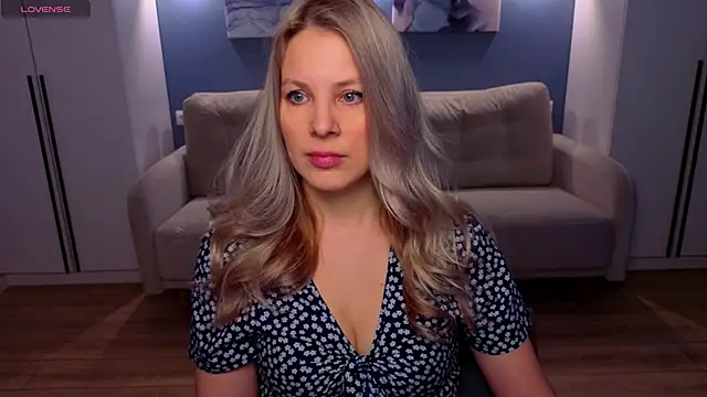 MelanieBennett online show from April 2026 06:13:05 AM