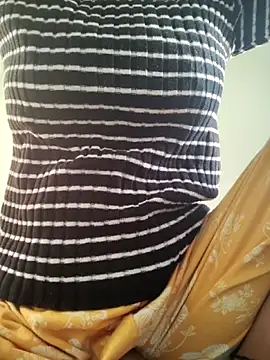 Desi Bhabi 01 online show from December 2025 02:32:02 AM