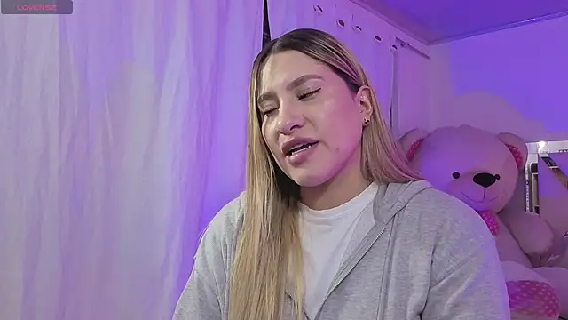 saaya tay online show from April 2026 03:15:02 AM