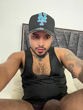 PapiStan online show from November 2025 05:50:01 AM