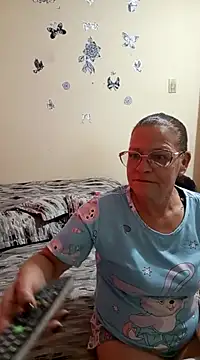 Snapshot of katrina_perez chatting on March 2025 05:56:02 PM katrina perez online show from March 2025 05:56:02 PM