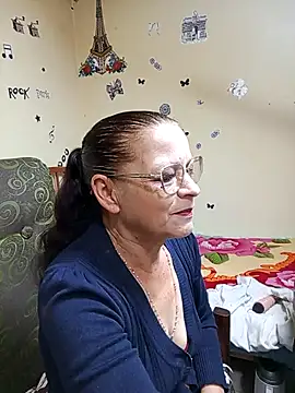 Snapshot of katrina_perez chatting on September 2025 09:59:02 PM katrina perez online show from September 2025 09:59:02 PM