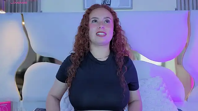 AmmberJones online show from October 2025 12:13:02 PM