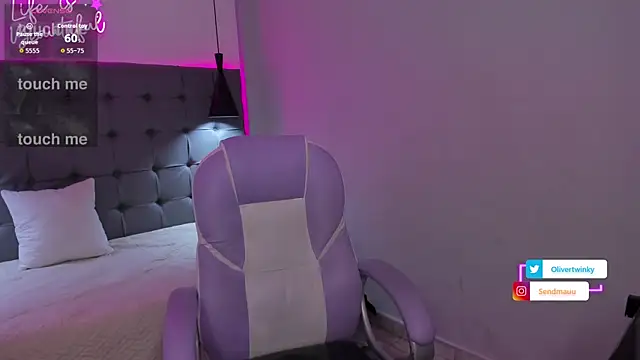 Snapshot of OliverTwinky chatting on November 2025 01:27:01 AM OliverTwinky online show from November 2025 01:27:01 AM