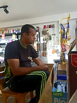 elnegro707070 online show from October 2025 11:03:01 AM