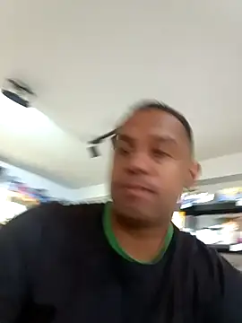 elnegro707070 online show from November 2025 11:21:02 AM