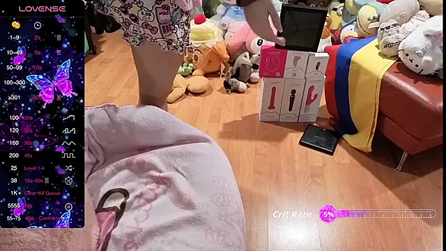 w3tkittty online show from September 2025 10:32:01 PM