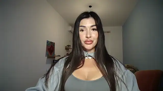 Snapshot of Bellavita_ chatting on September 2025 06:24:02 PM Bellavita online show from September 2025 06:24:02 PM