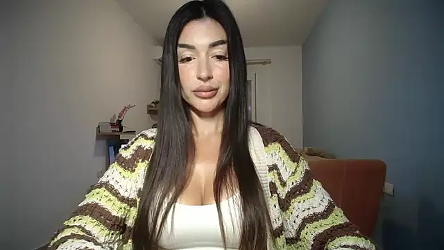 Snapshot of Bellavita_ chatting on October 2025 04:26:01 PM Bellavita online show from October 2025 04:26:01 PM