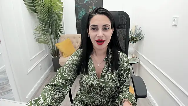 AllaYerty online show from November 2025 02:13:01 PM