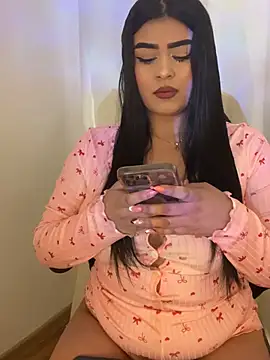Snapshot of Kariina__69 chatting on July 2026 05:44:02 PM Kariina 69 online show from July 2026 05:44:02 PM