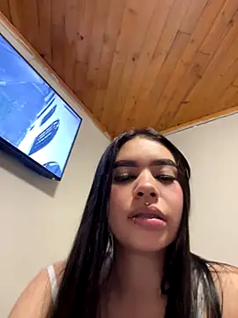 Snapshot of Cristina_pinkk chatting on October 2025 03:10:02 AM Cristina pinkk online show from October 2025 03:10:02 AM