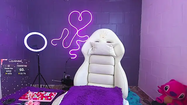 Baby  Otaku online show from September 2025 05:26:03 PM