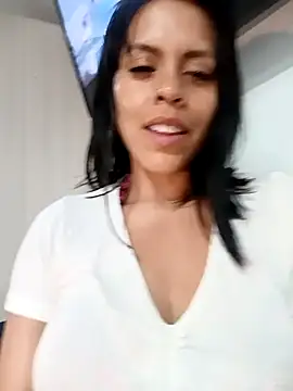 Snapshot of Kathe_Val chatting on September 2025 05:51:01 AM Kathe Val online show from September 2025 05:51:01 AM