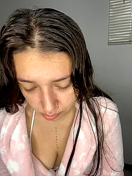 Snapshot of Mia__Gray chatting on October 2025 03:24:02 PM Mia Gray online show from October 2025 03:24:02 PM