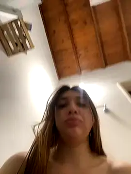 Snapshot of Mia__Gray chatting on November 2025 06:09:02 PM Mia Gray online show from November 2025 06:09:02 PM