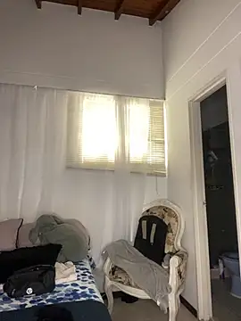 Snapshot of Mia__Gray chatting on November 2025 05:49:01 PM Mia Gray online show from November 2025 05:49:01 PM