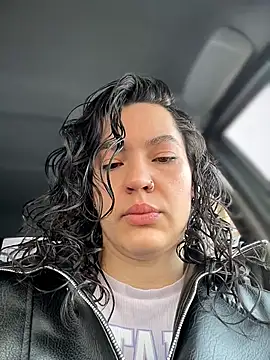 MeekyRich online show from April 2026 01:47:01 AM