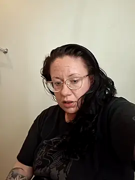 Snapshot of kinkikatie69 chatting on February 2026 12:45:01 PM kinkikatie69 online show from February 2026 12:45:01 PM