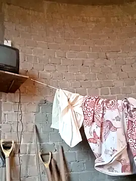 Snapshot of luuiss12 chatting on October 2025 10:29:02 PM luuiss12 online show from October 2025 10:29:02 PM