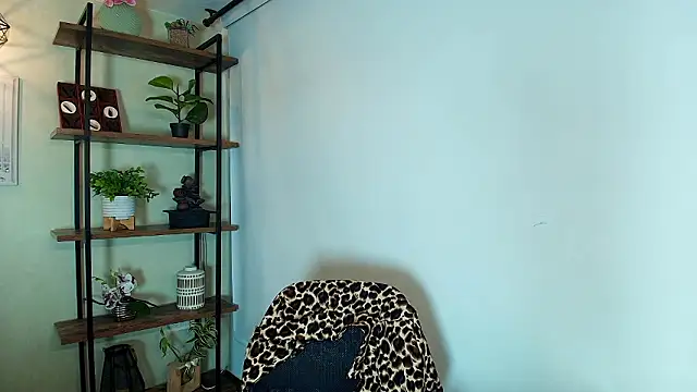  Victoria Collins online show from February 2026 10:53:02 AM