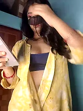 Snapshot of Riya_35_sexy chatting on May 2026 07:33:01 PM Riya 35 sexy online show from May 2026 07:33:01 PM
