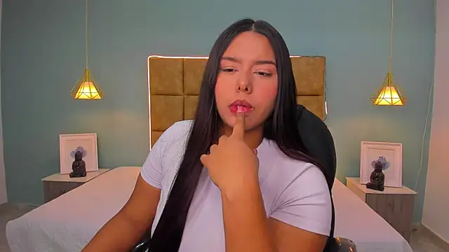 Snapshot of NaniXoxo18 chatting on November 2025 01:00:01 PM NaniXoxo18 online show from November 2025 01:00:01 PM