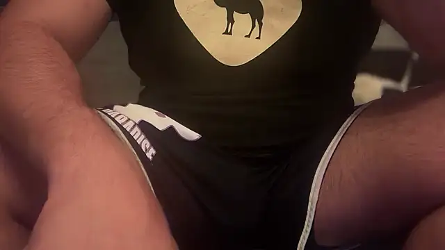 CloudyMuscleBeefy online show from September 2025 09:47:02 PM