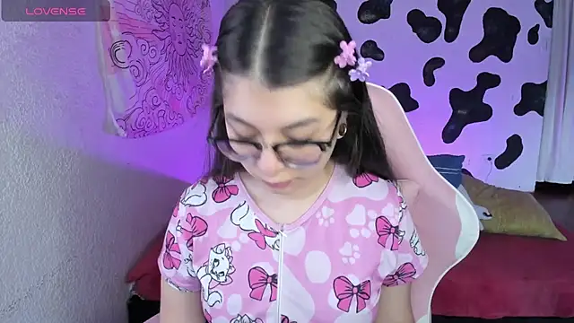 abbie jensen  online show from November 2025 09:13:01 PM