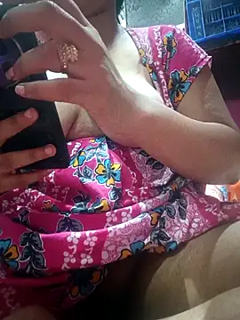 Snapshot of Sakshi-1155 chatting on November 2025 07:40:02 PM Sakshi-1155 online show from November 2025 07:40:02 PM