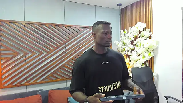 MarcusBlack  online show from November 2025 11:32:02 AM