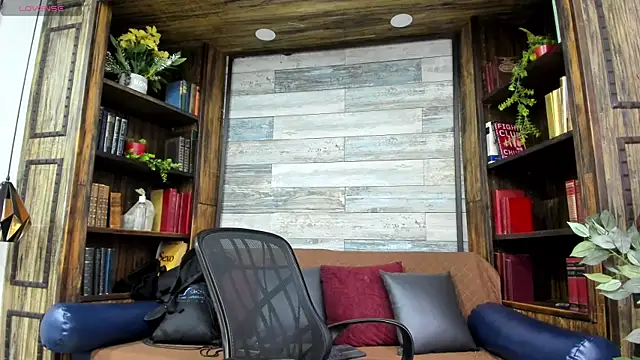 MarcusBlack  online show from July 2026 12:33:01 PM