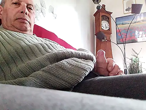 Vince072 online show from March 2026 11:22:02 AM