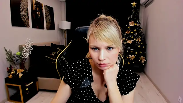 LindaSandy 1 online show from January 2026 06:16:01 AM