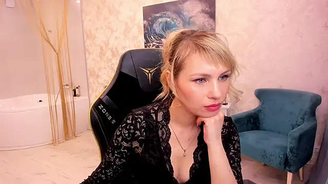 LindaSandy 1 online show from February 2026 07:27:01 AM