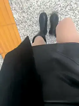 xiaoyuan01 online show from September 2025 02:15:02 AM