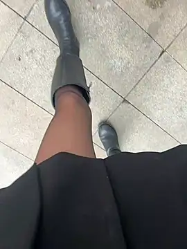 xiaoyuan01 online show from April 2026 02:22:02 AM