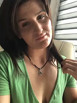 Snapshot of NikaSwan2831 chatting on October 2025 09:34:02 AM NikaSwan2831 online show from October 2025 09:34:02 AM