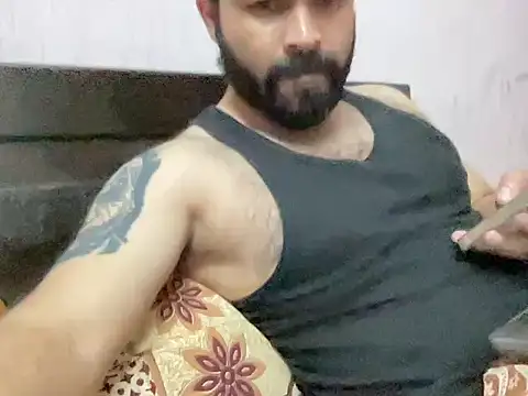 Snapshot of Sandy_Daddy chatting on September 2025 08:53:02 PM Sandy Daddy online show from September 2025 08:53:02 PM