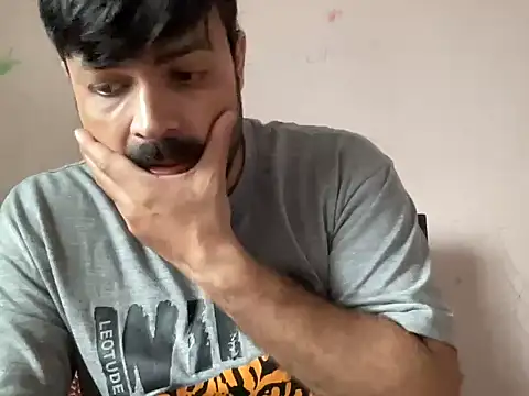Snapshot of Sandy_Daddy chatting on September 2025 11:32:01 AM Sandy Daddy online show from September 2025 11:32:01 AM