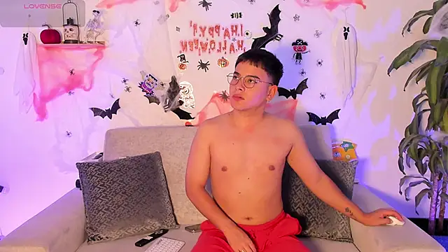 Young Ben online show from October 2025 11:59:02 PM