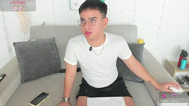 Young Ben online show from July 2026 02:01:02 PM