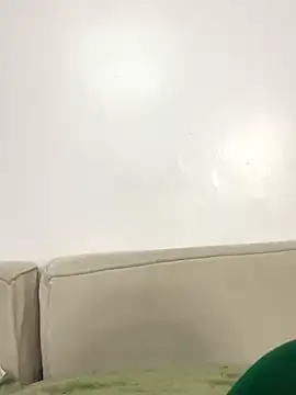 Lil-shawrie online show from September 2025 07:47:02 PM