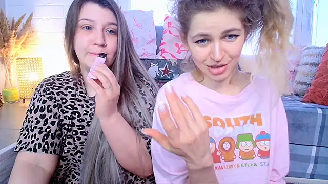 Snapshot of CherryZlata chatting on March 2026 08:40:01 AM CherryZlata online show from March 2026 08:40:01 AM