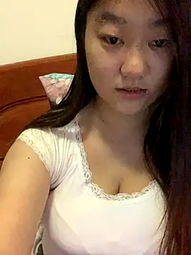 xialuo25 online show from November 2025 12:35:01 AM