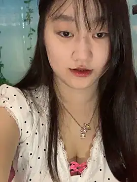 xialuo25 online show from April 2026 06:49:01 AM