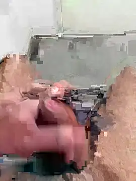 TarunX124 online show from January 2026 01:39:01 PM